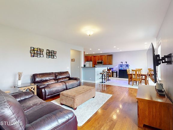 5th image of 11616 Leland Ln