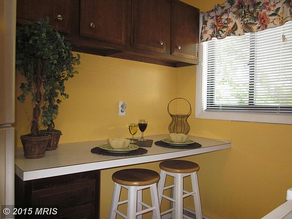 5th image of 6708 James Lee St APT 229