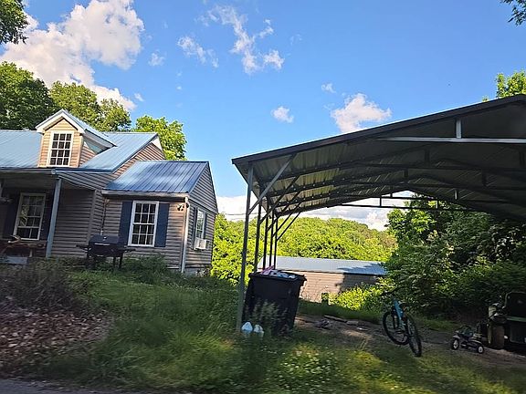 4th image of 2859 Jarman Hollow Rd