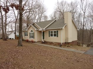 1040 Cross Country Dr, Kingston Springs, TN 37082