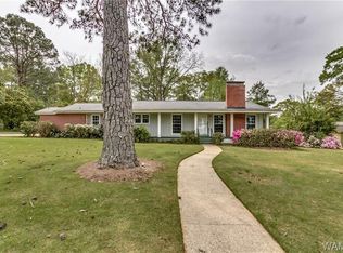 2 Country Club Ln, Tuscaloosa, AL 35401