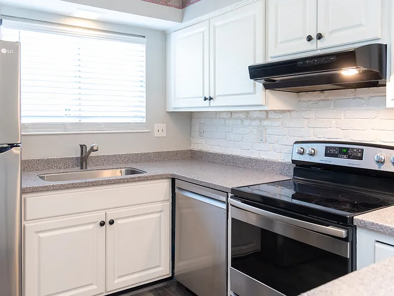 7126 Longstreet Dr #A — Photo 26