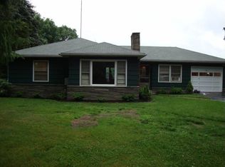 16 Forest Rd, Wallkill, NY 12589