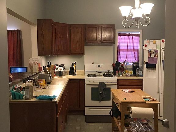 3rd image of 1311 Garfield St
