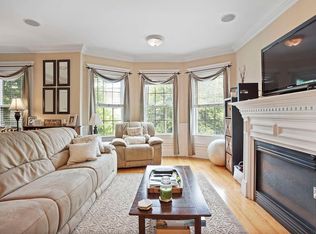 123 L St #2, South Boston, MA 02127