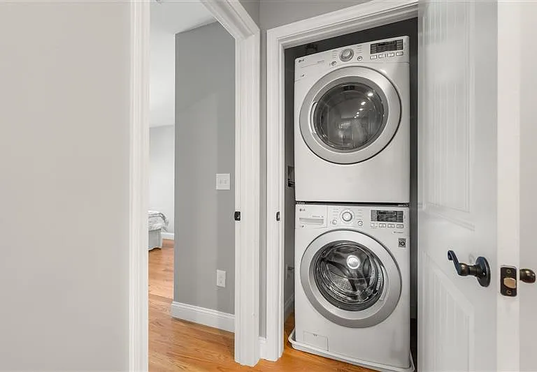 28 Park Ave #1 — Photo 12