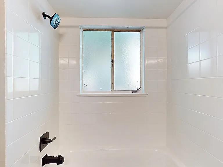 Brittany Manor — Photo 21