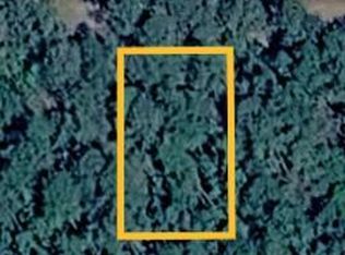 Tampa Cir, Pearlington, MS 39572