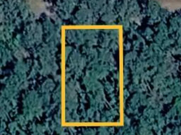 Tampa Cir, Pearlington, MS 39572