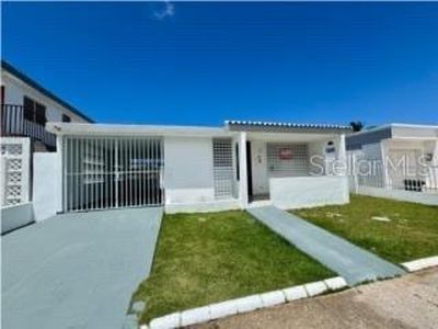 Urb Castellana Gardens Calle #4-E4, Carolina, PR, 00983