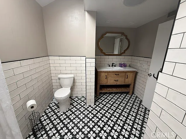 23058 Peacock Ct — Photo 28