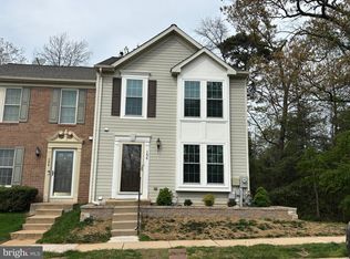 156 Foxview Dr, Glen Burnie, MD 21061