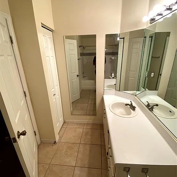5608 Pinnacle Heights Cir #202 — Photo 12