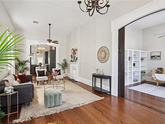 4th image of 1020 Piety St