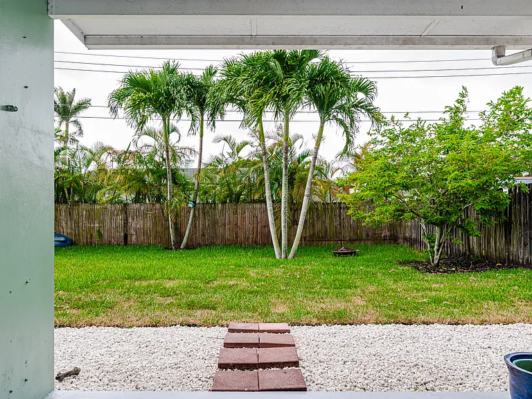 8570 NW 15th Ct — Photo 54