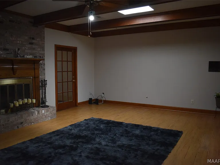414 Arrowhead Dr — Photo 18