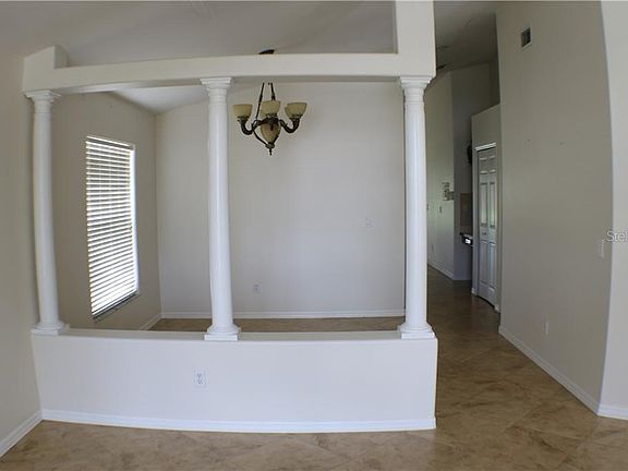 4th image of 2944 Crystal Creek Blvd