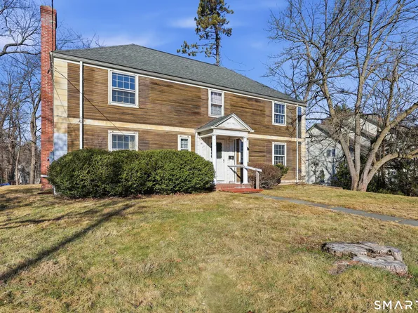 38 Roberts Lane, West Hartford, CT 06107