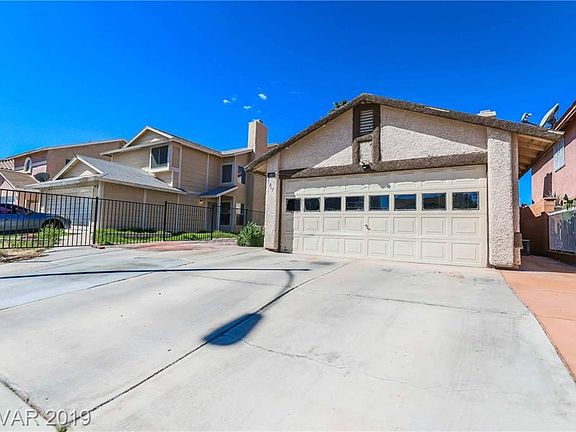 2nd image of 3827 Steinbeck Dr