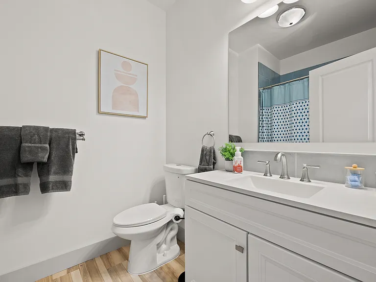 184 Woodland Ln SW — Photo 23