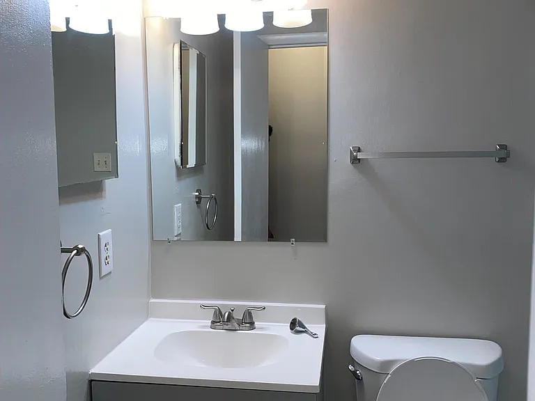 6541 Portsmouth Dr — Photo 13