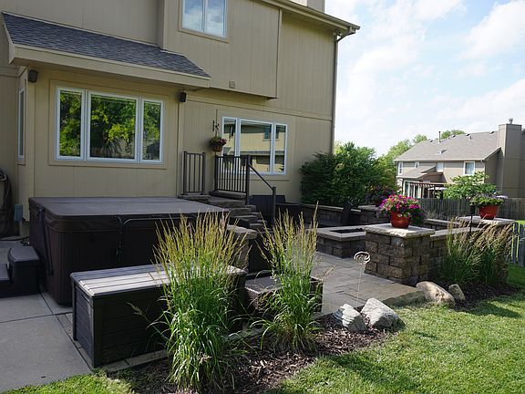 Outdoor living space
