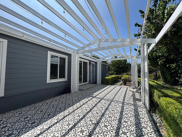 18320 Ingomar St — Photo 28
