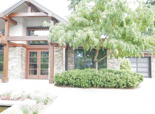 8740 NE 2nd Pl, Medina, WA 98039