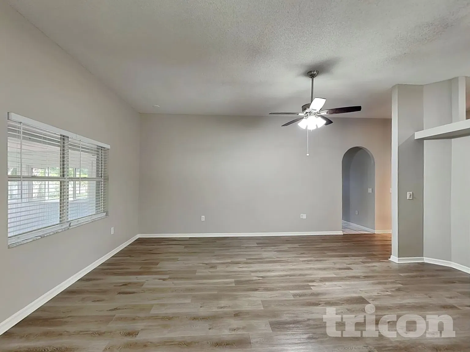 3621 71st Terrace E Sarasota FL — Photo 3