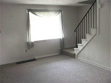 2nd image of 4009 Royal Ave