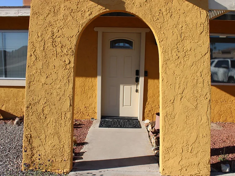 1815 Palo Verde Blvd S — Photo 24