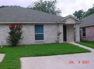 802 Lost Forest Dr, Arlington, TX 76011