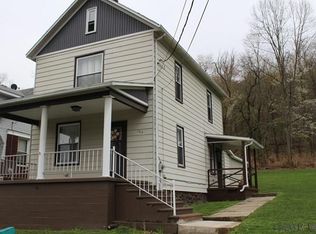 108 Oak St, Hollsopple, PA 15935