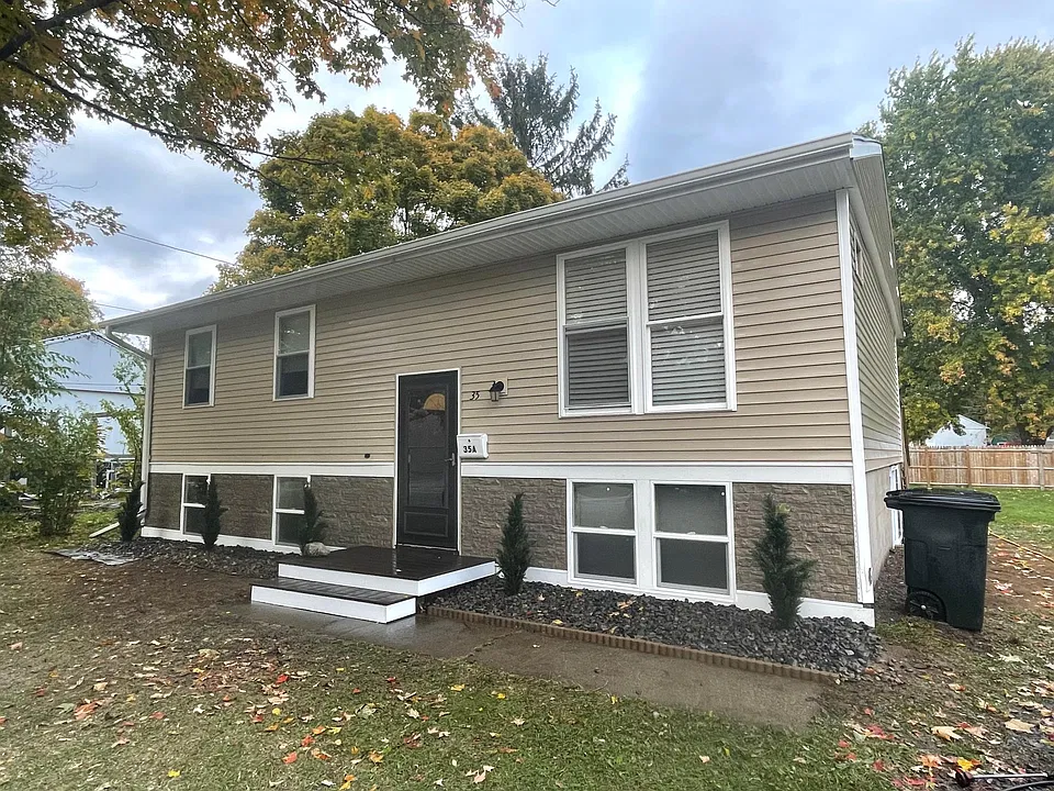 35 Kellogg Rd