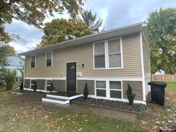 35 Kellogg Rd, Cortland, NY 13045