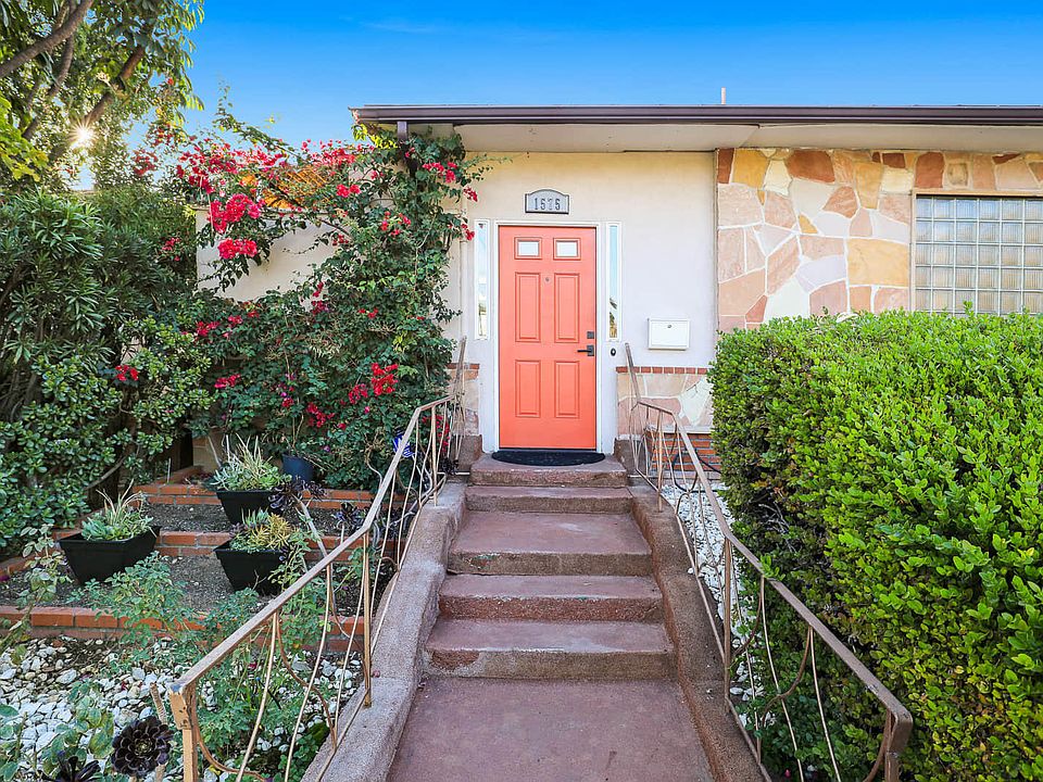 1st image of 1575 N Altadena Dr