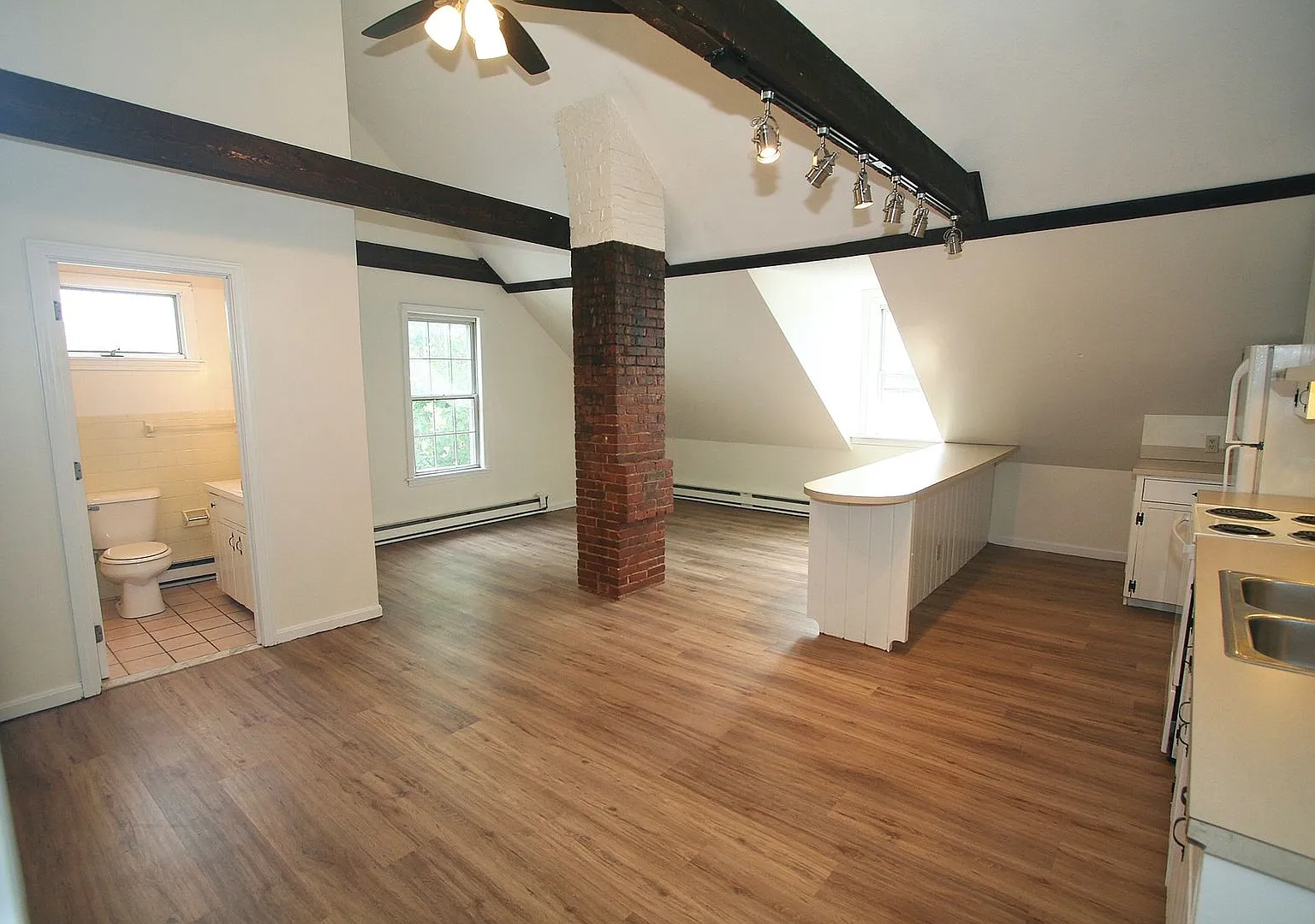 19 FIRST — Photo 1