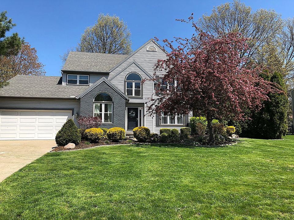 1st image of 33394 Chatham Dr