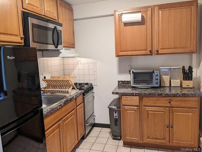 1st image of 2035 Central Park Ave APT Lf