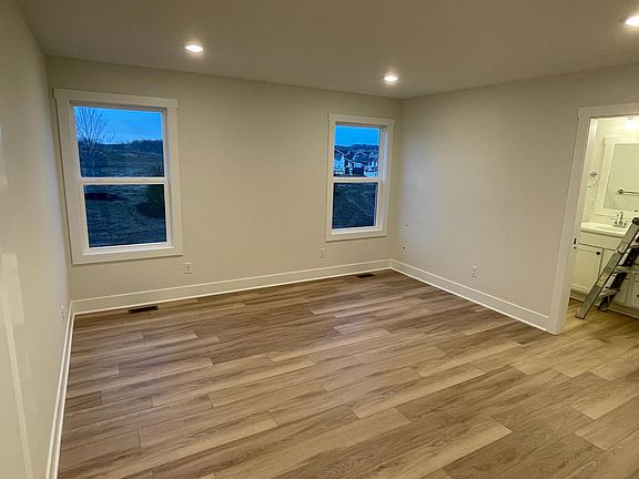 3rd image of 3786 Highbury Dr #8