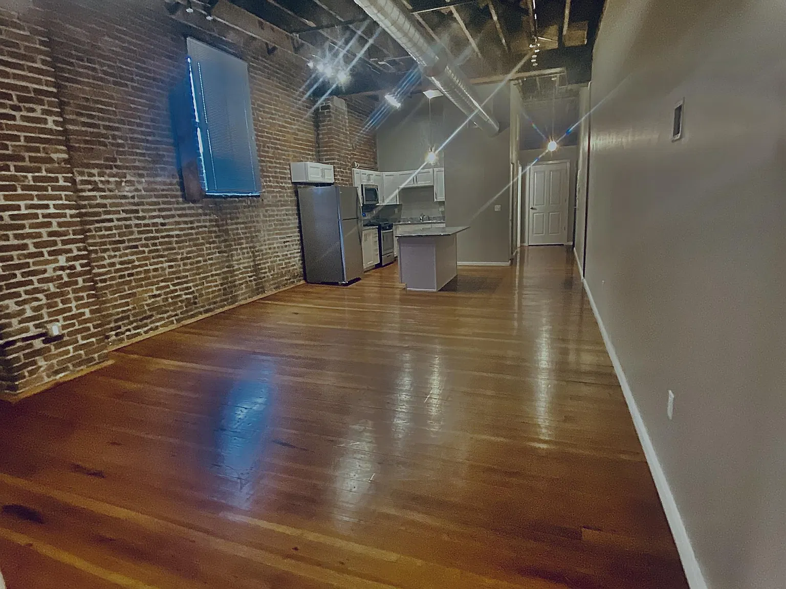 Blaul Lofts - 407 — Photo 3