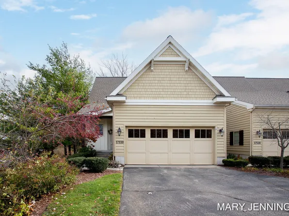 17530 N Fruitport Rd #11, Spring Lake, MI 49456