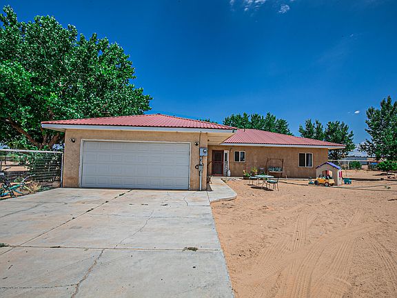 2nd image of 6 Miguel Ln