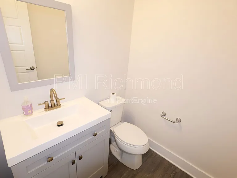 4340 Bon Secours Pkwy #B — Photo 11