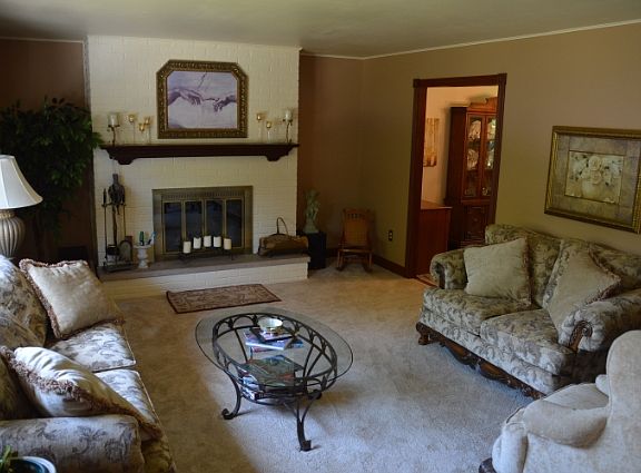 2nd image of 6257 Freeport Dr