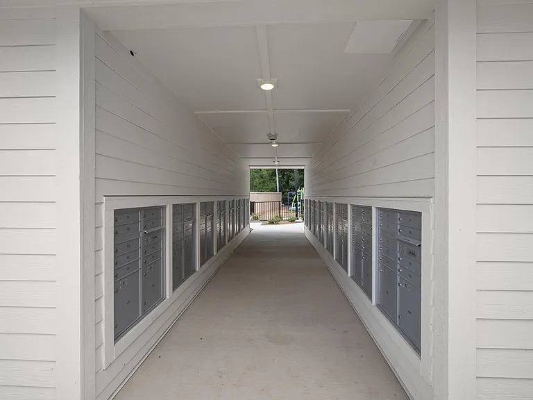 Creekridge on the Park — Photo 8