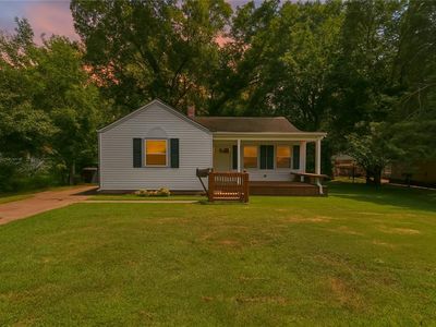 804 James Dr, Newport News, VA, 23605