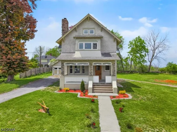 25 Prospect Ave, Andover Boro, NJ 07821