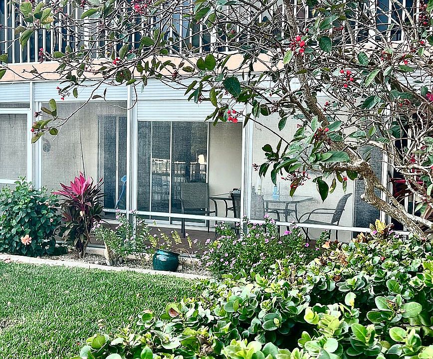 1st floor Garden unit 