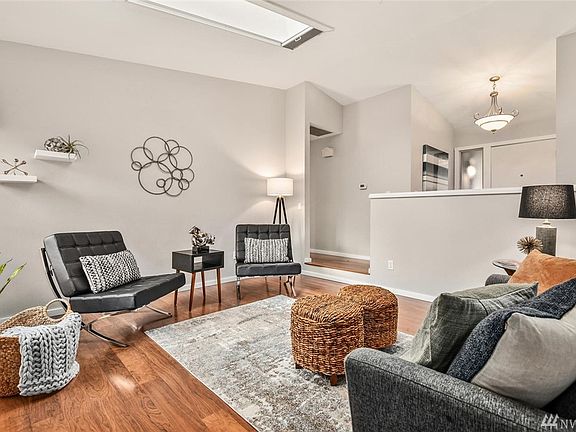 2nd image of 10508 NE 124th Ct